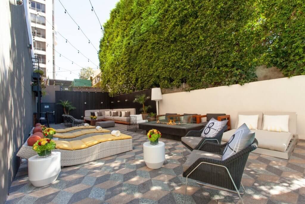 Best Pet-Friendly Hotels in Los Angeles: Hotel Palomar Los Angeles Beverly Hills