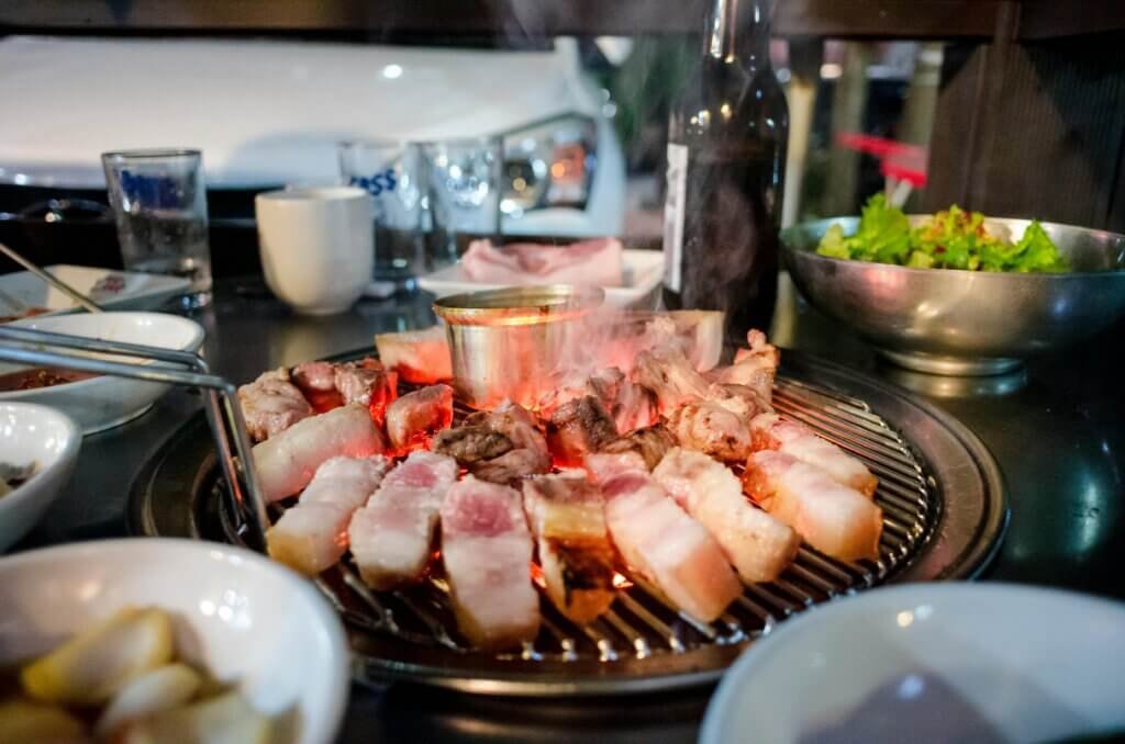 Must-Try Dishes in Seoul :  Samgyeopsal – Korean BBQ at Its Finest