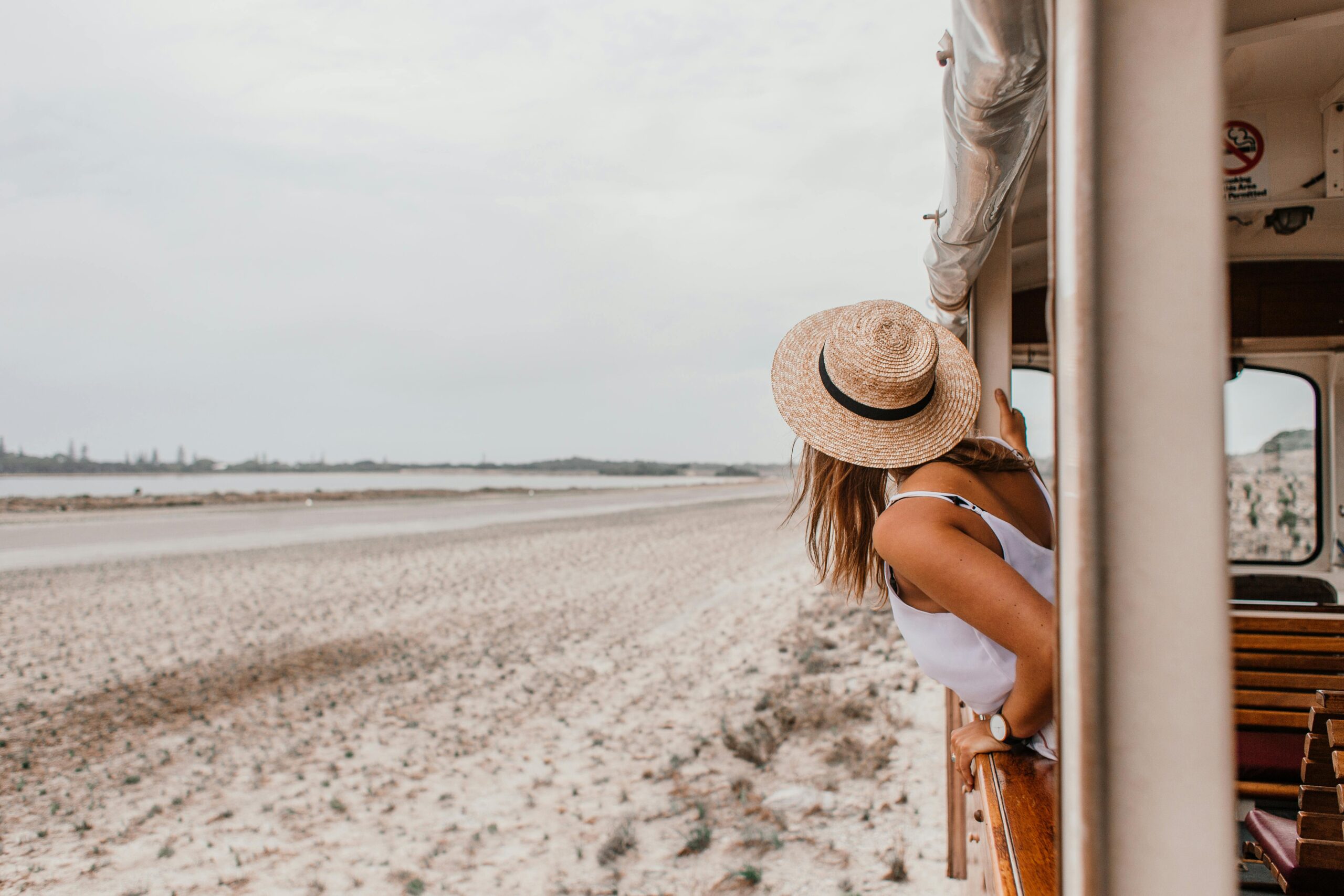 budget travel solo women